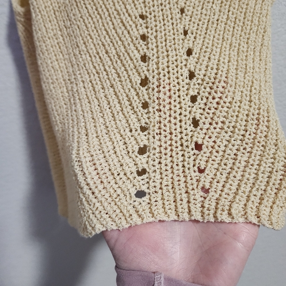 COZY CO‎ knit sweater tank in cream size S/M - Picture 3 of 7
